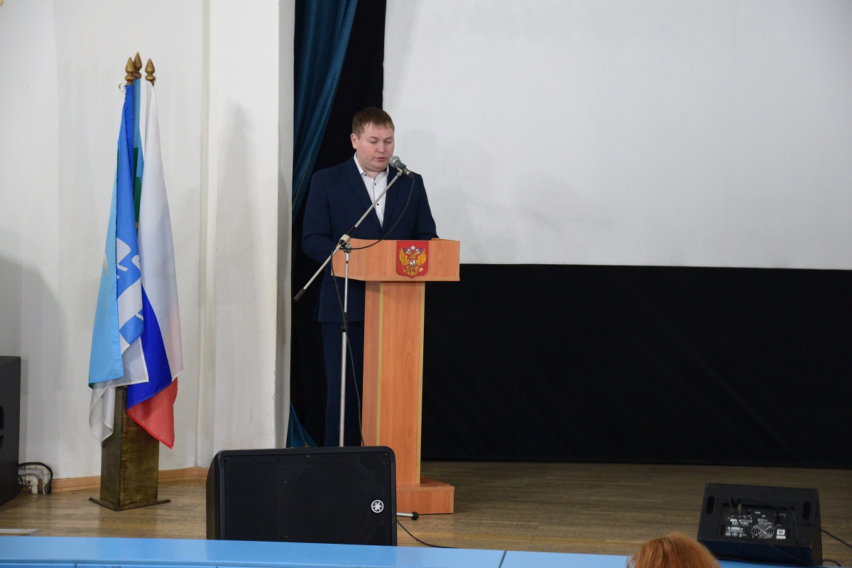 Временно исполняющий полномочия Главы Наволокского городского поселения Вадим Коптев отчитался о работе администрации в 2023 году.